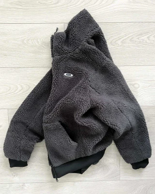 Unisex heavyweight hoodie · 1
