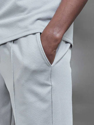 Short slim homme · 6