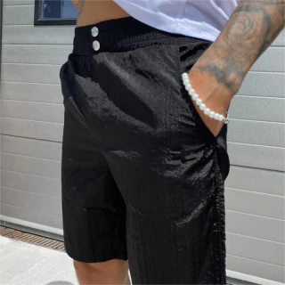 Men's cargo shorts · 3