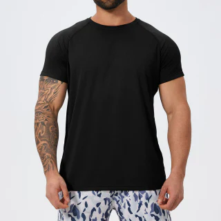 T-shirt girocollo da uomo · 2