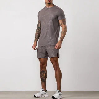 Quick-dry T-shirt · 3