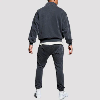 Men's oversized heavyweight acid-wash sweatshirt · 5