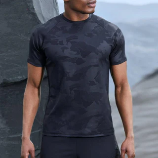 T-shirt da uomo in poliestere/elastan ad asciugatura rapida · 1