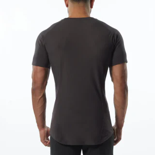 เสื้อยืดผ้าสแปนเด็กซ์แห้งเร็วสำหรับผู้ชาย · 5