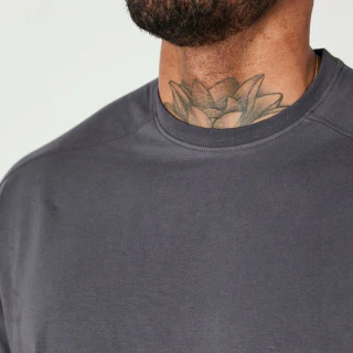 Slim-fit cotton/spandex T-shirt · 4