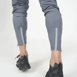 Joggers de poliéster slim fit para hombre · 4