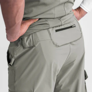 Men's slim-fit polyester/nylon joggers · 3