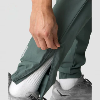 Men's cotton joggers · 4