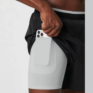 Herren-Shorts aus Nylon/Spandex · 2