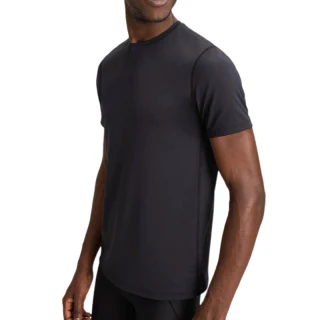 Camiseta masculina leve e justa de secagem rápida · 2