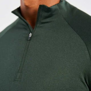 Camiseta de hombre slim fit y ligera de secado rápido · 5