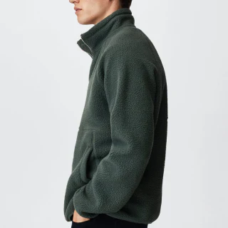 Men's half-zip polyester sweater · 4