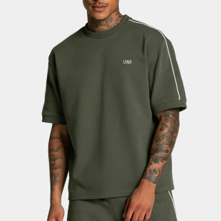 Men's oversized heavyweight crew-neck cotton T-shirt · 1