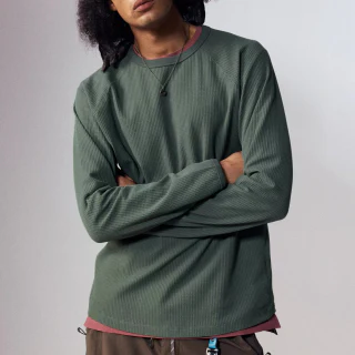 Quick-dry waffle-knit long-sleeve T-shirt · 1