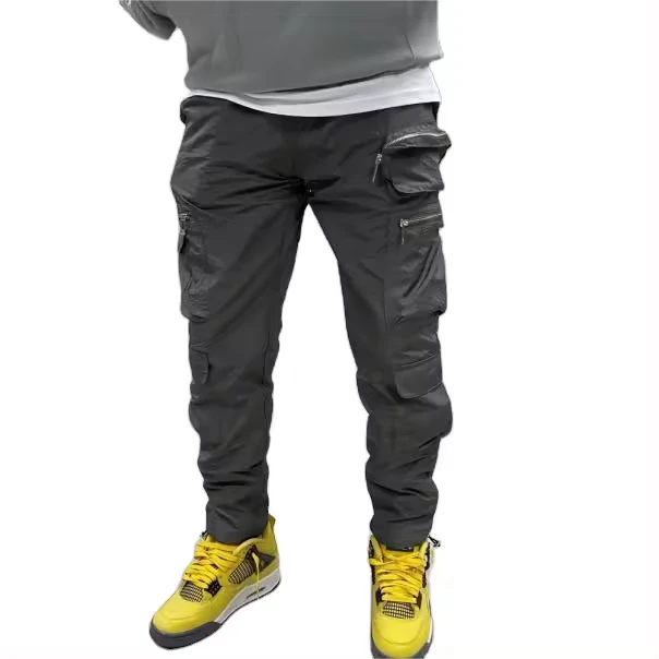 Men's lightweight cargo joggers