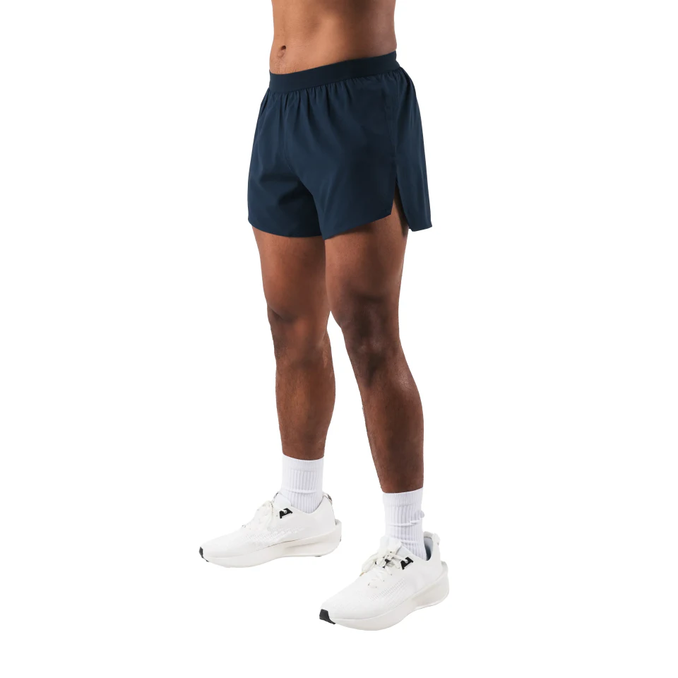 Slim-Fit, schnell trocknende, leichte Herrenshorts