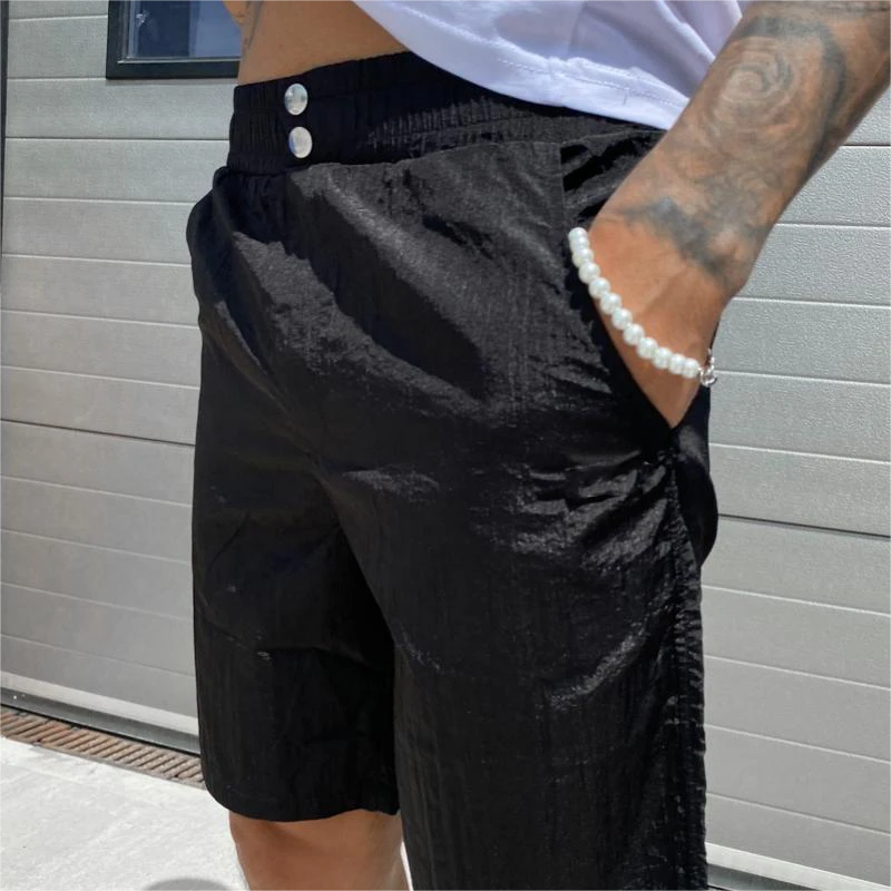 Men's cargo shorts · 3