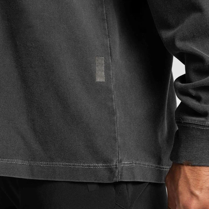 Men's heavyweight long-sleeve crew-neck T-shirt · 6