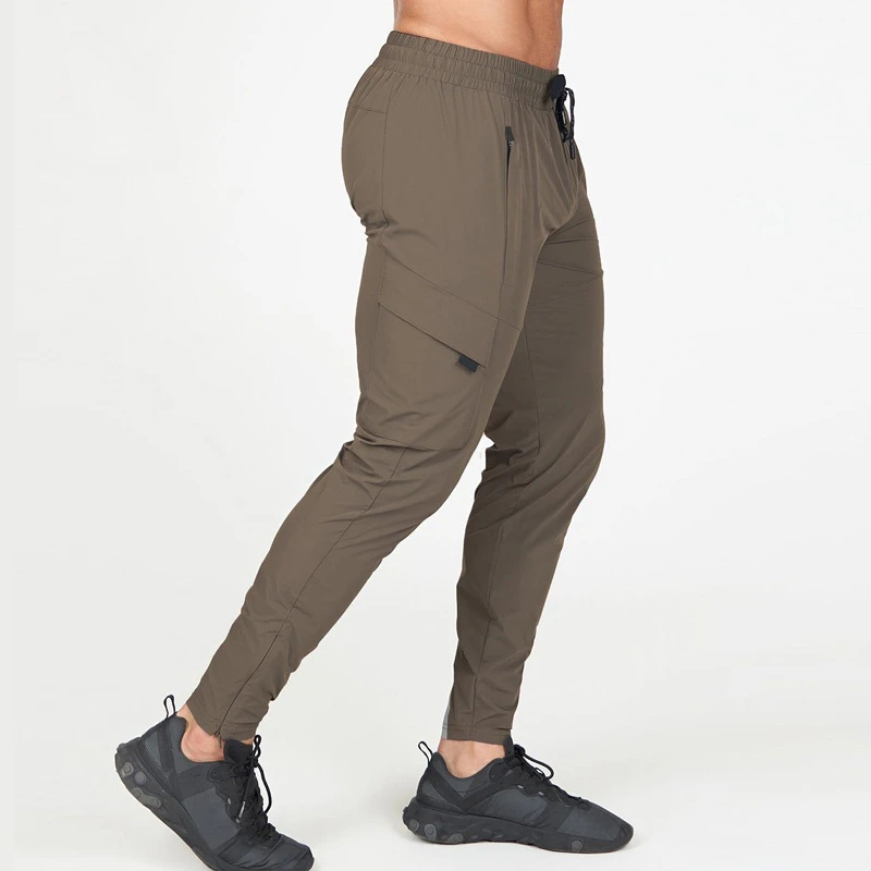 Men's slim-fit polyester joggers