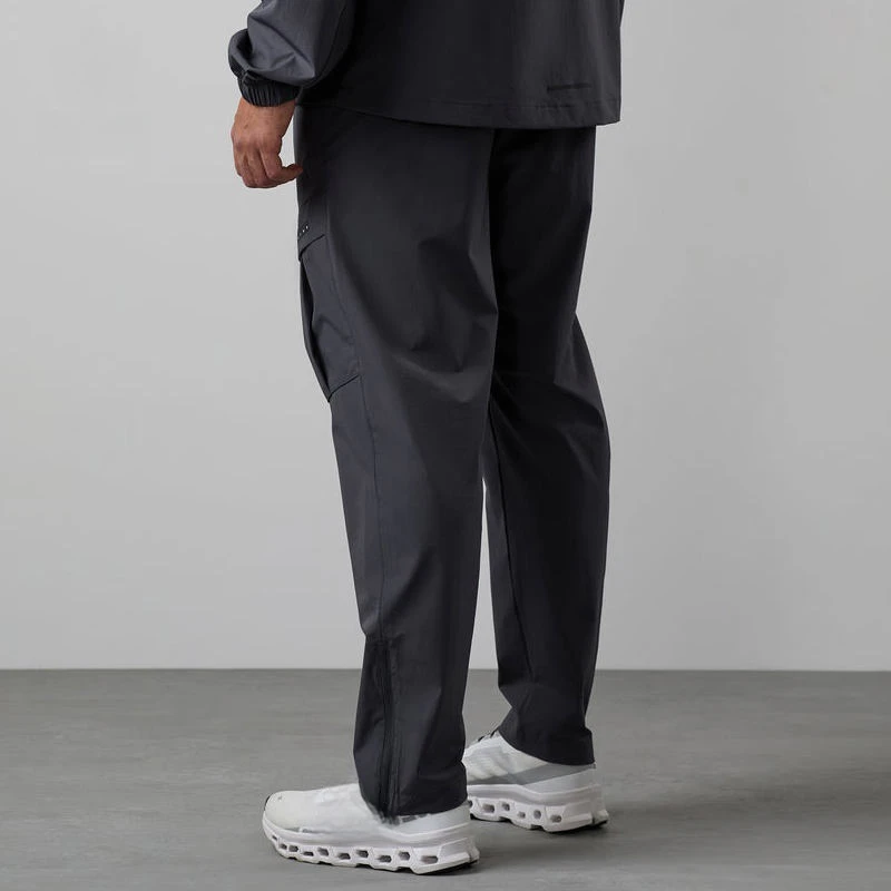 Pantalon cargo léger en nylon/élasthanne à séchage rapide · 2