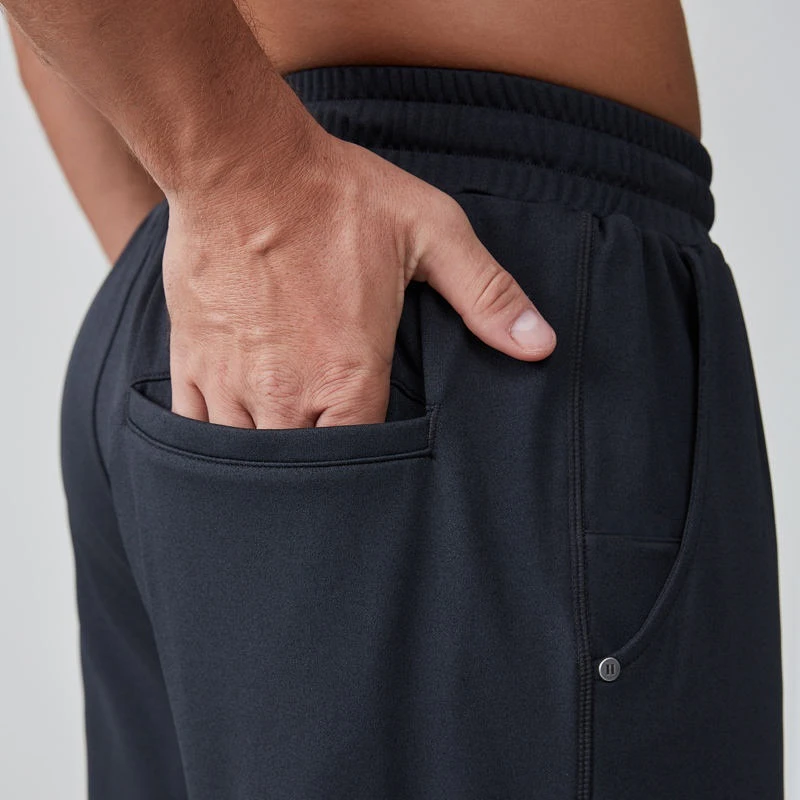 Joggers ligeros de poliéster para hombre · 5
