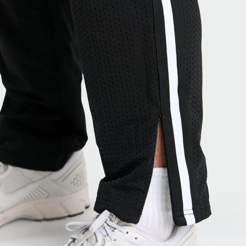 Men's lightweight pants · 3
