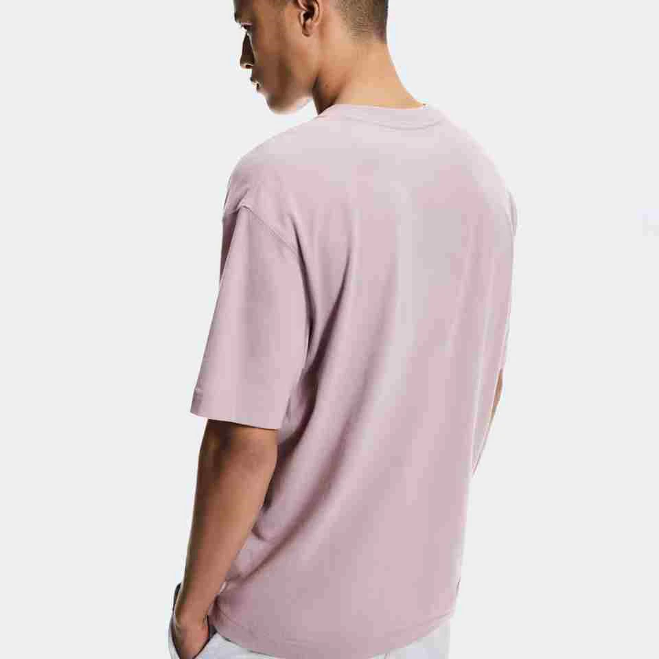 ユニセックスオーバーサイズヘビーウェイトコットンTシャツ・230GSM · 2