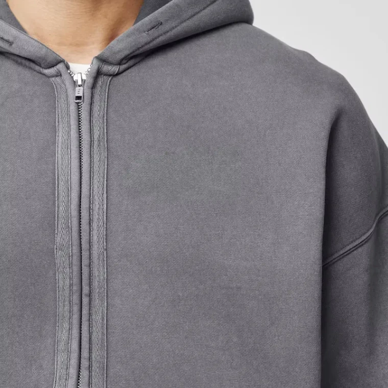 Schwerer, übergroßer Herren-Kapuzenpullover mit Reißverschluss · 4