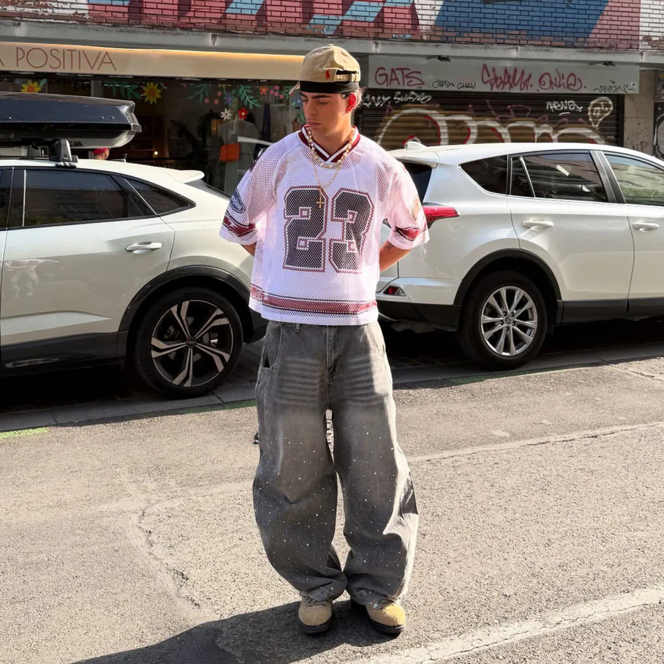 Oversized boxy-fit sports jersey · 4