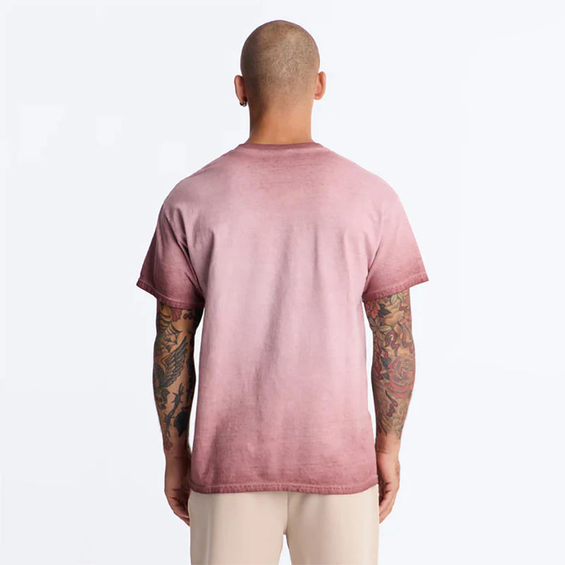 T-shirt de algodão oversized para homem · 2
